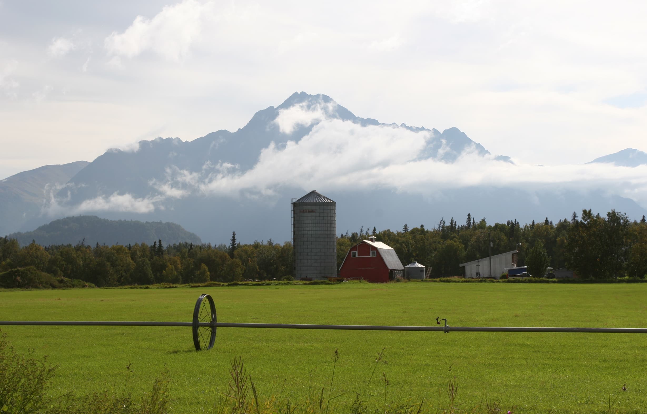 Pioneer Peak behind a Matanuska Valley farm